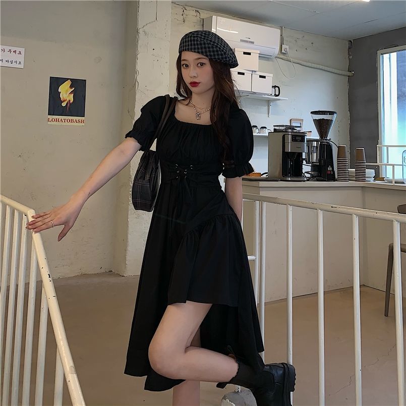 Irregular puff sleeve dress female summer design sense niche Hepburn style ins super fairy thin little black dress trend