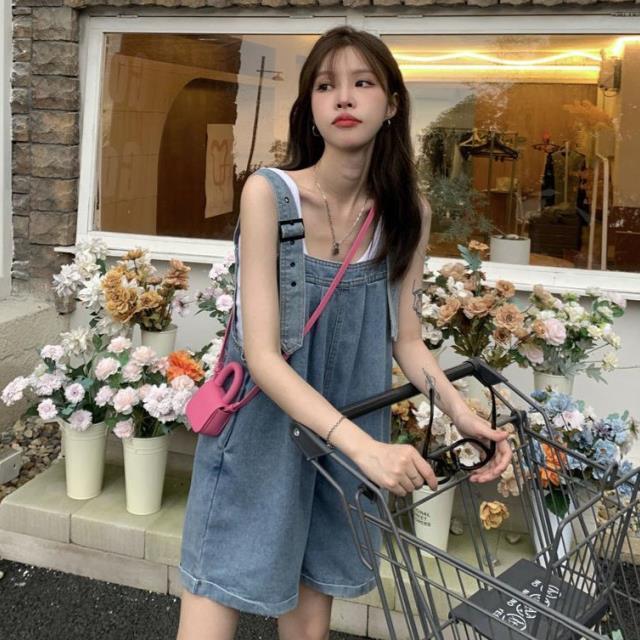 Large size fat mm age-reducing denim bib shorts women's spring and summer new loose all-match slim wide-leg straight-leg pants