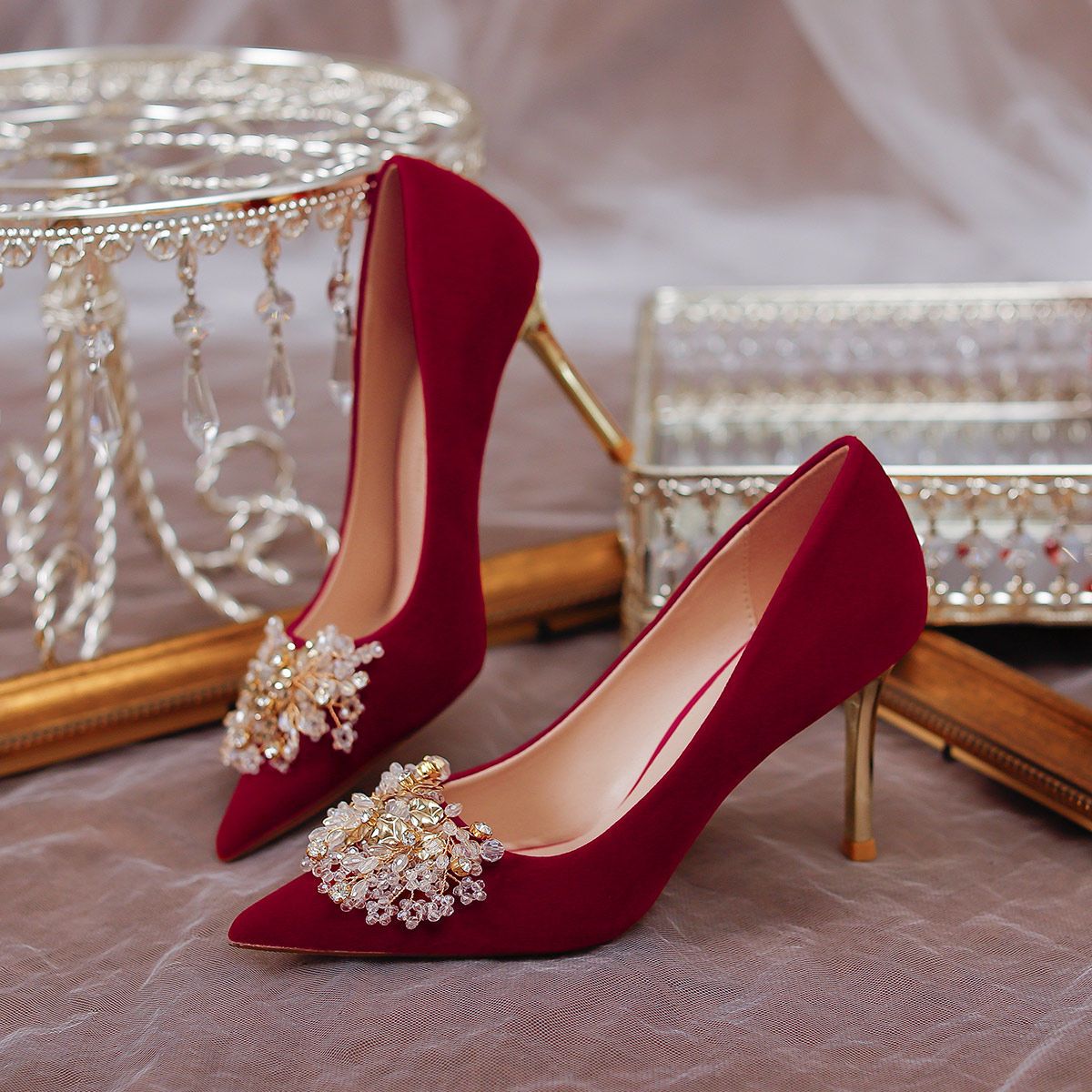 定制婚鞋新娘鞋2022年新款夏季中式秀禾婚纱红色订婚敬酒服高跟鞋