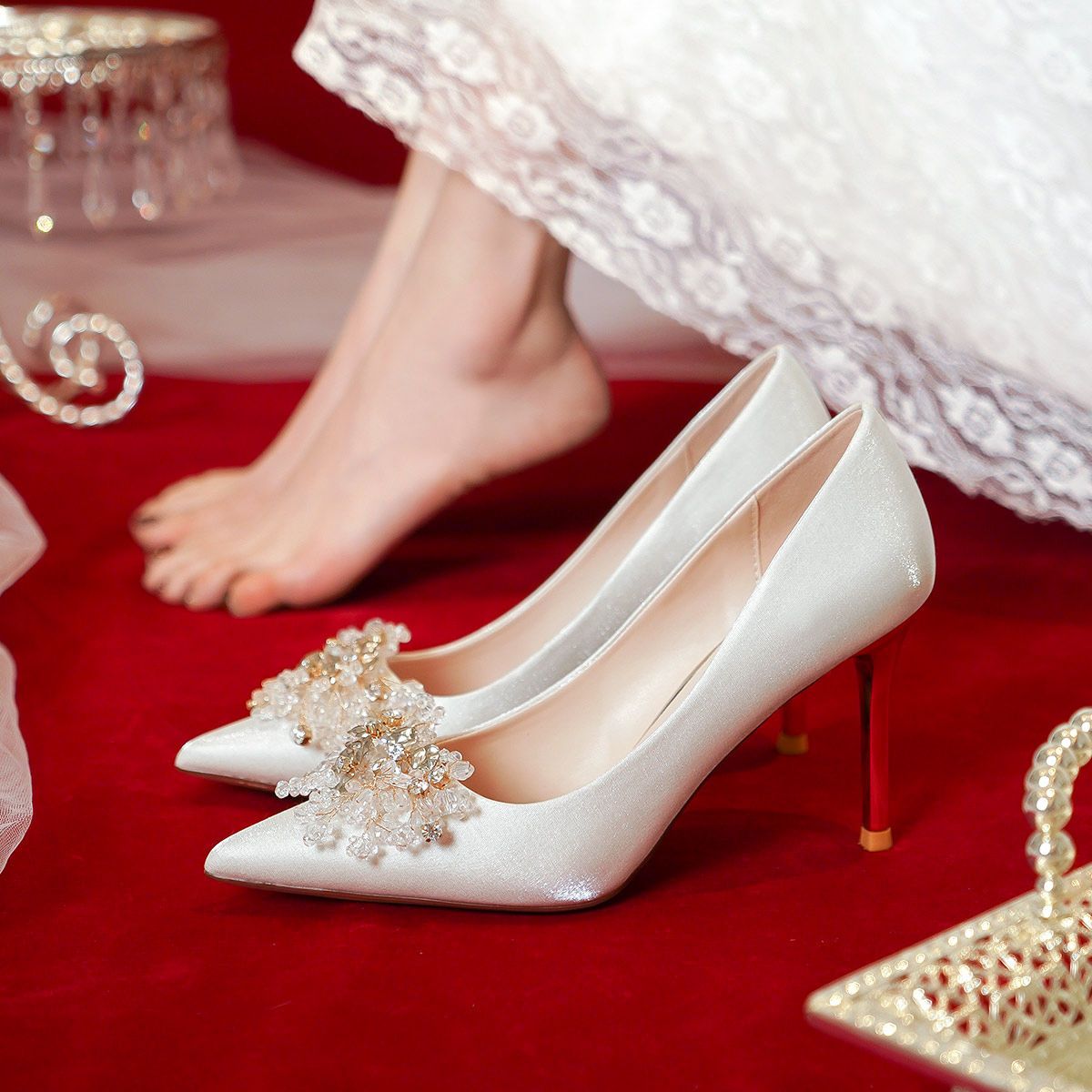 定制婚鞋新娘鞋2022年新款白色婚纱鞋秀禾婚纱两穿不累脚高跟鞋女