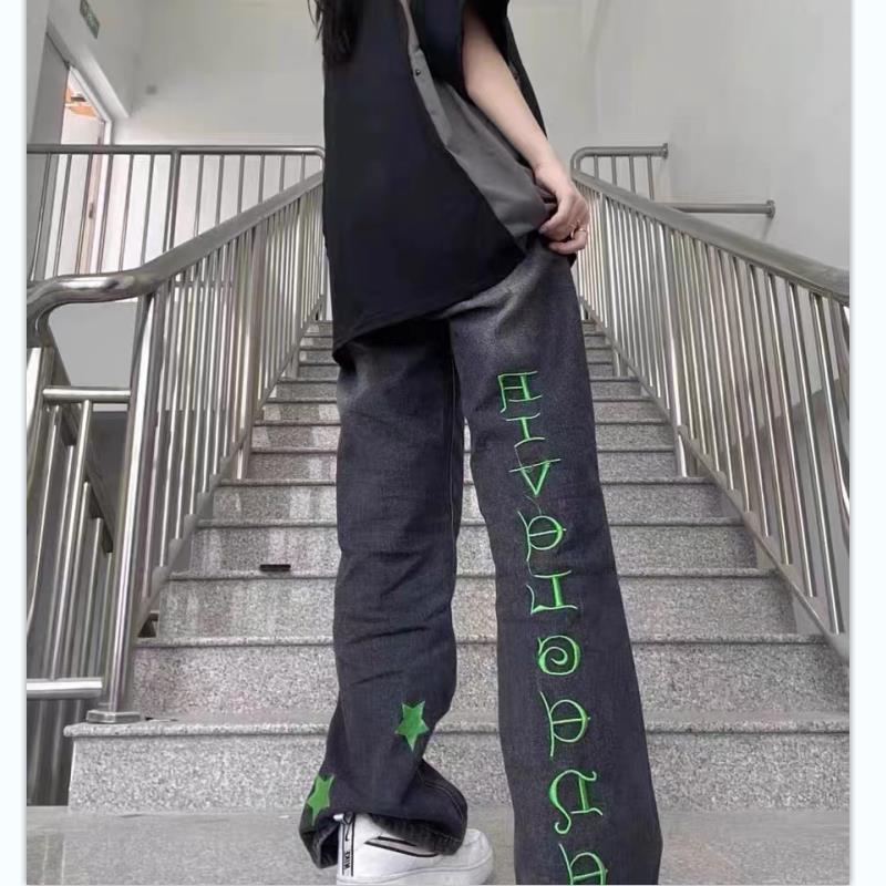 高街設計感復古水洗綠色星星刺繡滿印字母牛仔褲男女直筒收腰褲