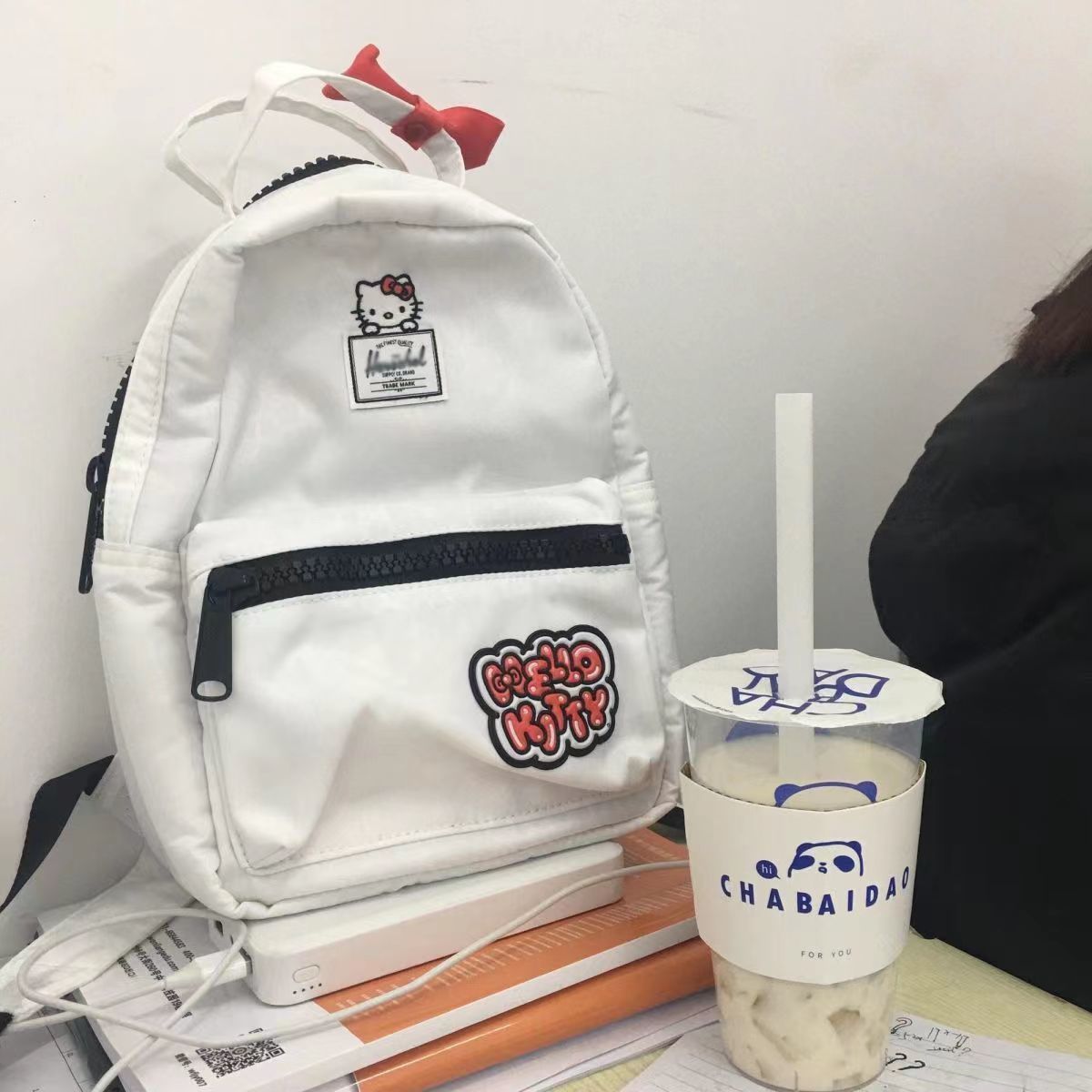 2023新款HelloKitty聯名Nsva潮牌雙肩包男女可愛輕便背包書包學生