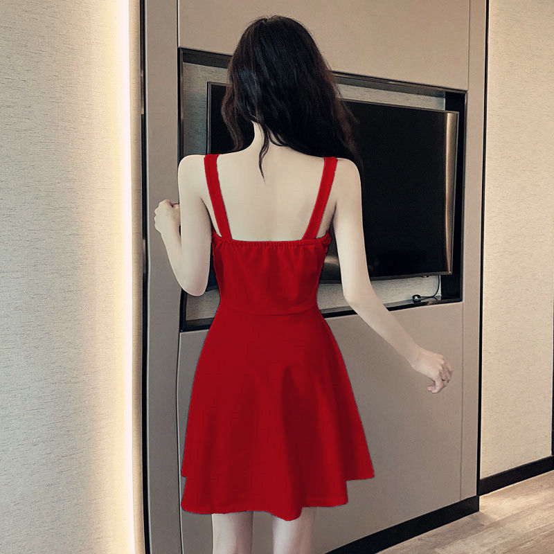 性感连衣裙新款网红主播吊带A字裙修身显瘦皱褶低胸拉链气质短裙