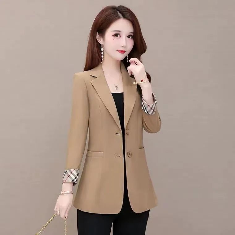 2022 new small suit jacket women's thin Korean style plaid fashion temperament casual short slim fit small suit tide