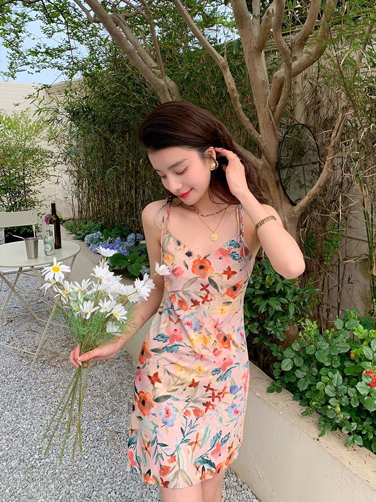 OUKABUYI Summer Peach Crush Flower Dress Women's New Niche Design Sense of Pure Desire Slim Sling Skirt