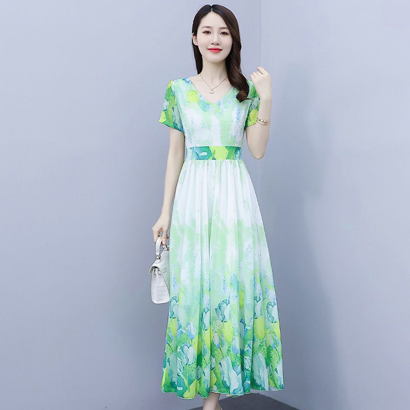  new summer positioning print slim fit age reduction seaside vacation beach skirt bohemian chiffon dress