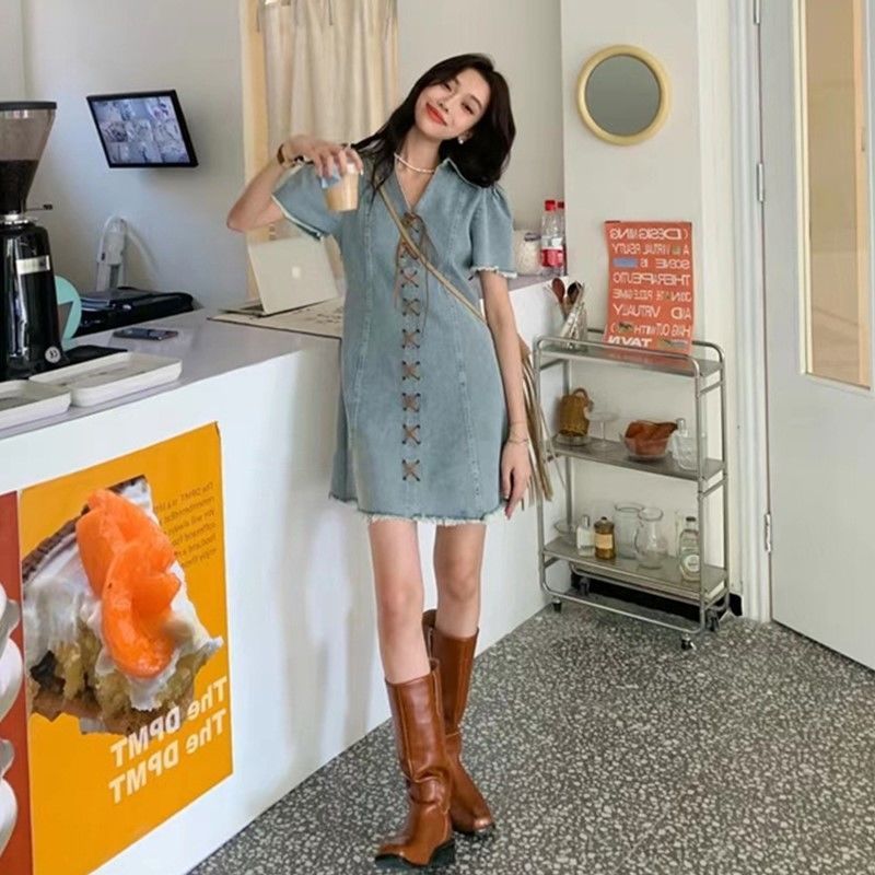  summer new high-end niche design Hong Kong flavor retro chic hot girl small denim dress female