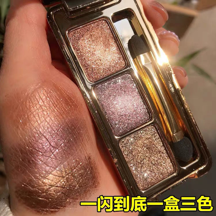 維妮小熊3色眼影鑽石閃亮珠光一閃到底大地煙熏妝防汗超火玫瑰金