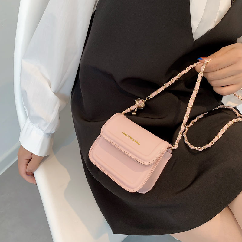 Bag women 2021 new summer one-shoulder Messenger chain bag niche high-quality texture 2022 mini small square bag
