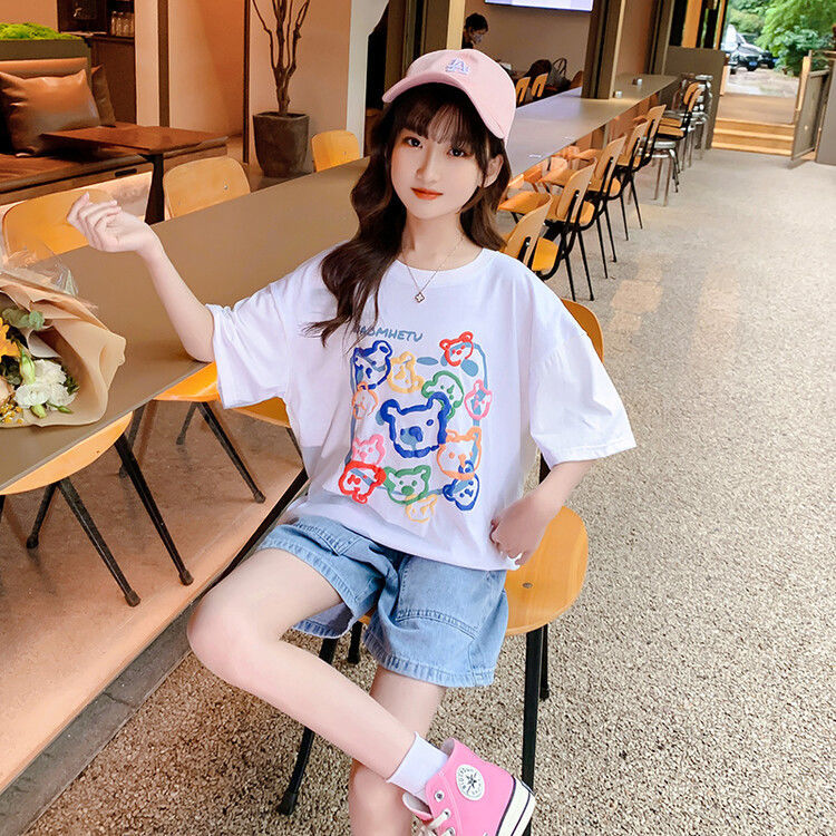 Girls' summer suits, big children's summer foreign style floral short-sleeved Korean version of children's fashionable denim shorts two-piece set
