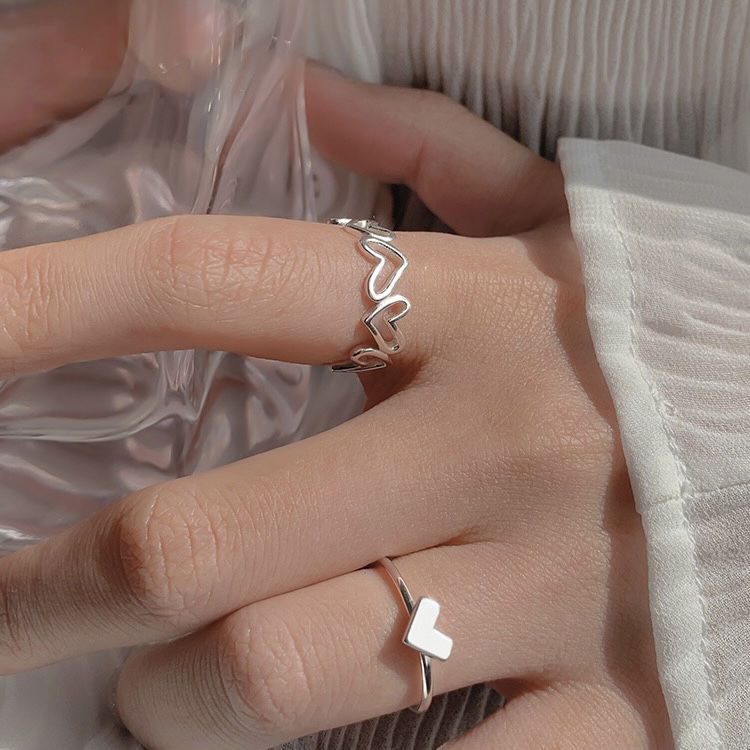 Hollow love ring women's fashionable personality simple niche design high-end light luxury cold style open index finger ring