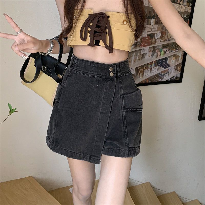 Retro black and gray denim short skirt for women 2023 summer new high-waisted Korean wide-leg pants slimming and anti-exposure skirt pants