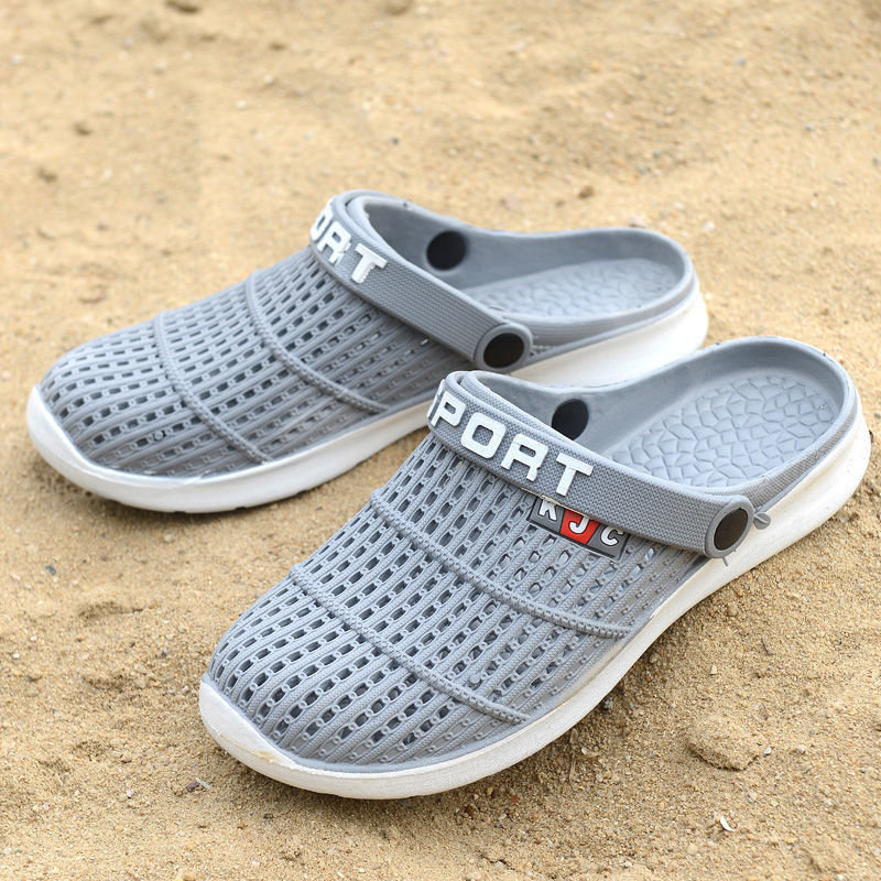 Hole shoes men's new Korean version trendy sandals construction site go out slippers non-slip breathable dual-use beach cool
