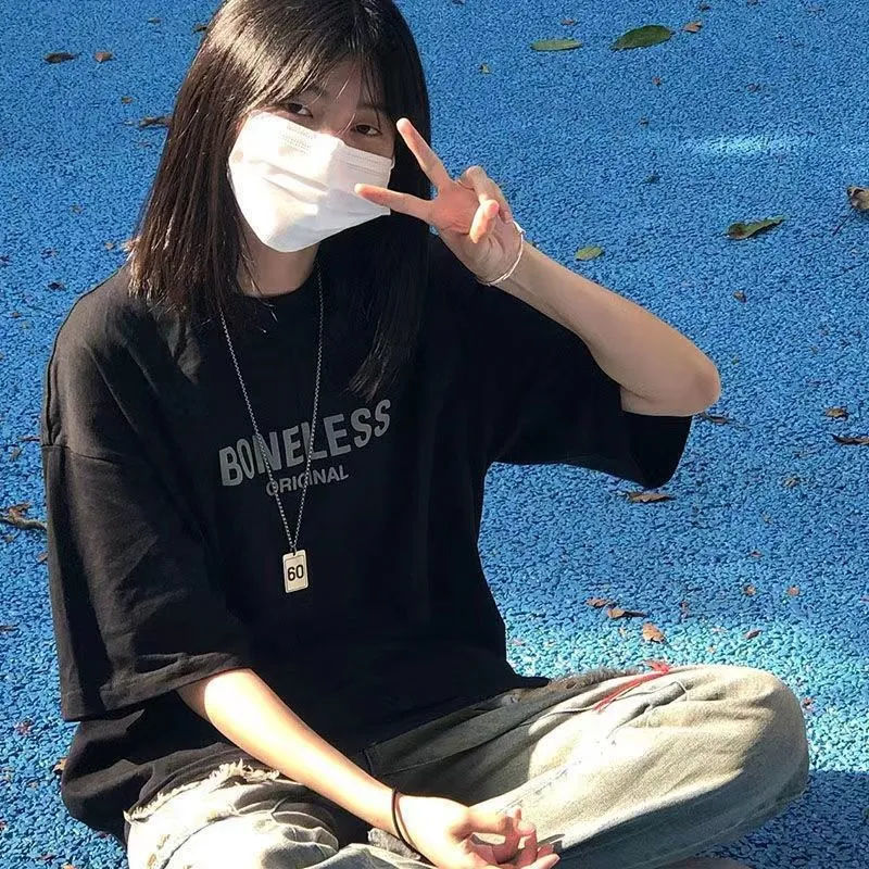  American retro black short-sleeved T-shirt women's loose summer Korean style student design ins top trendy half-sleeved