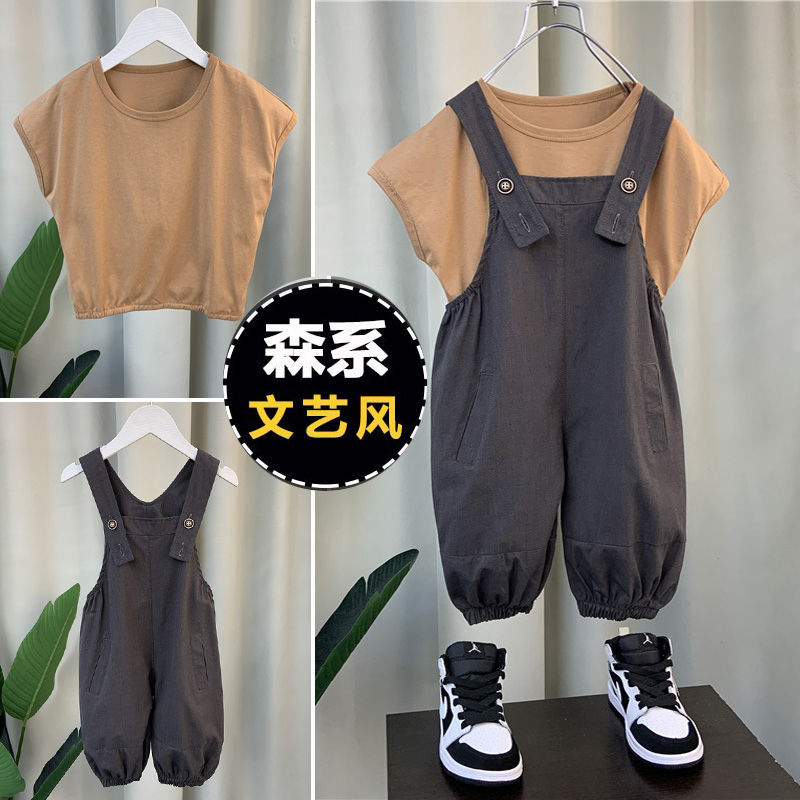男童夏季背帶褲套裝2023新款寶寶網紅時髦衣服兒童酷帥短袖夏裝潮
