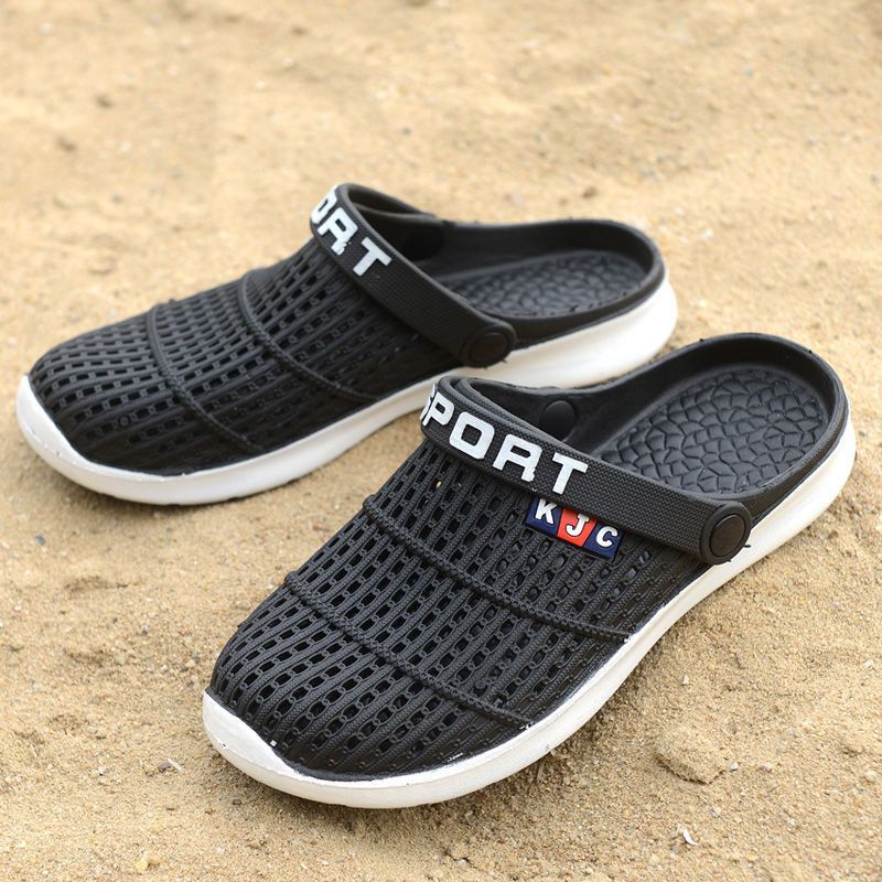 Hole shoes men's new Korean version trendy sandals construction site go out slippers non-slip breathable dual-use beach cool