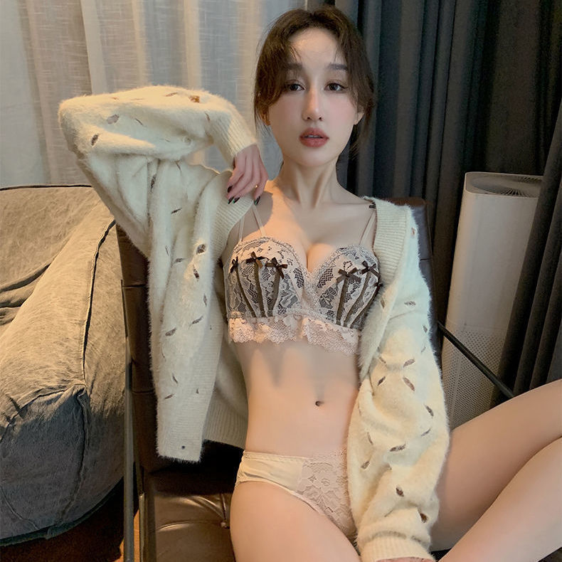 Sexy Pure Desire Lace Small Chest Show Big Gathered Underwear Women's Suit No Steel Ring Upper Support Anti-Sagging Adjustment Bra