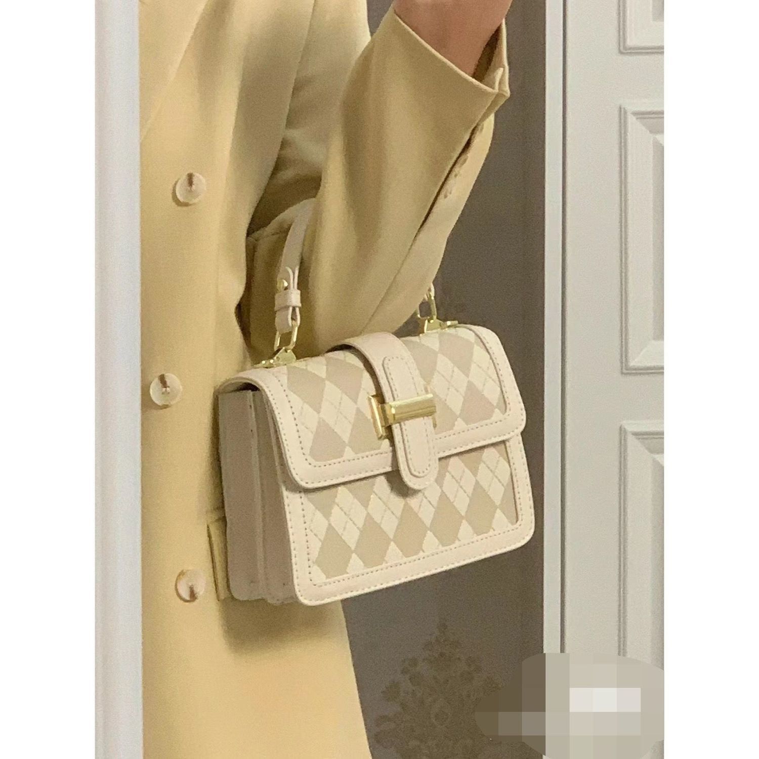 菱格小方包2022夏新款高级感小众设计手提包质感单肩斜挎包