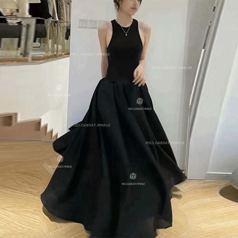 Cold style high-end dress 2022 new pure desire chic unique retro chic vest skirt women's summer