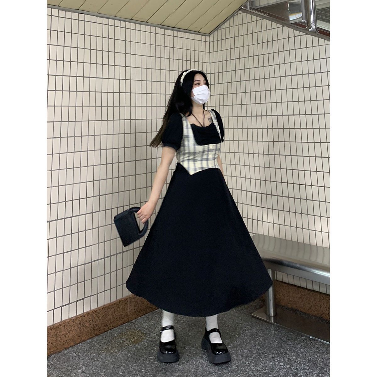 抽皺方領格子拼接連衣裙女收腰2023夏季新款微胖MM大碼顯瘦長裙子