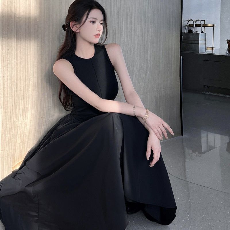 Black sleeveless vest dress fairy summer French Hepburn style simple temperament high-end mid-length skirt