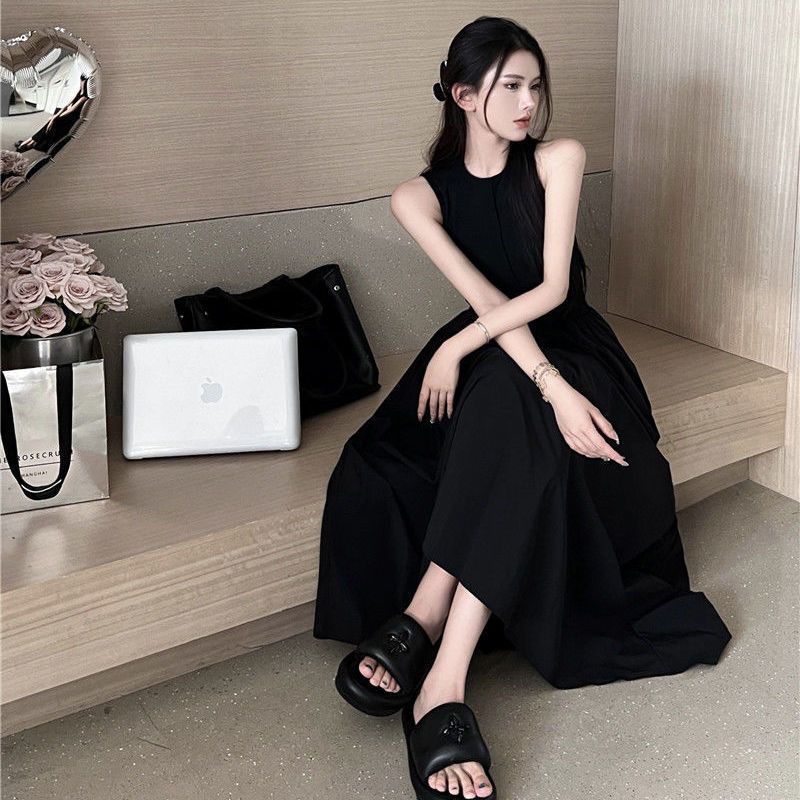 Black sleeveless vest dress fairy summer French Hepburn style simple temperament high-end mid-length skirt