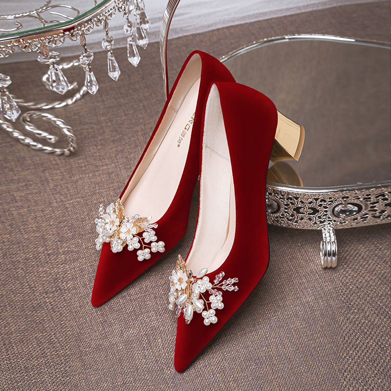 婚鞋女红色秋季新款粗跟高跟鞋秀禾服婚纱两穿新娘鞋孕妇中跟