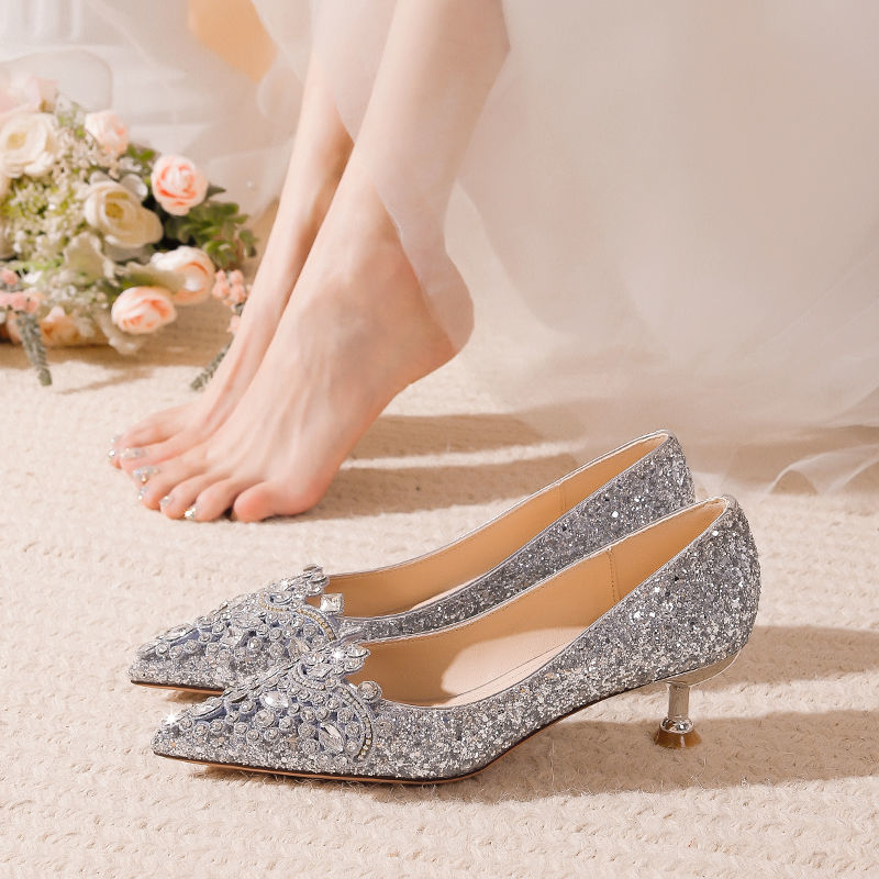 爆款秀禾婚鞋女年新款法式水晶鞋亮片新娘鞋婚纱两穿高跟鞋女