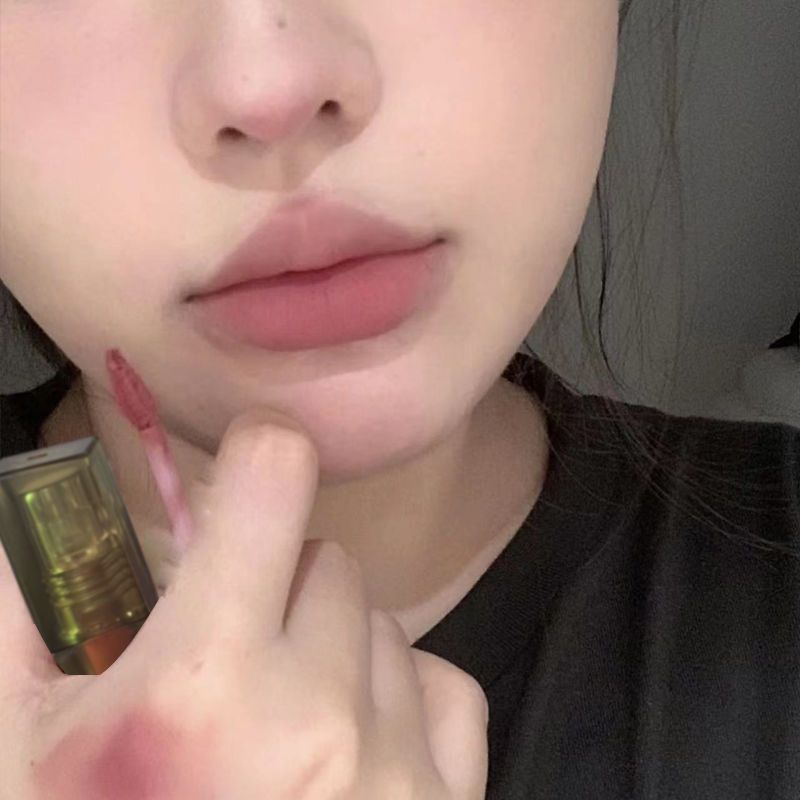 整個心動~ins烏木復古高級感冰塊唇泥啞光不拔干唇釉學生口紅顯白