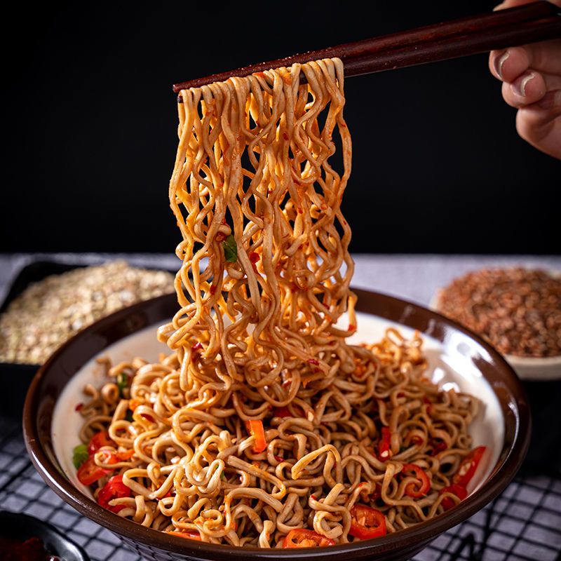 冷卡0脂荞麦面饼60袋方便免煮大份速食即食冲泡泡面整箱宿舍批发 图片 3