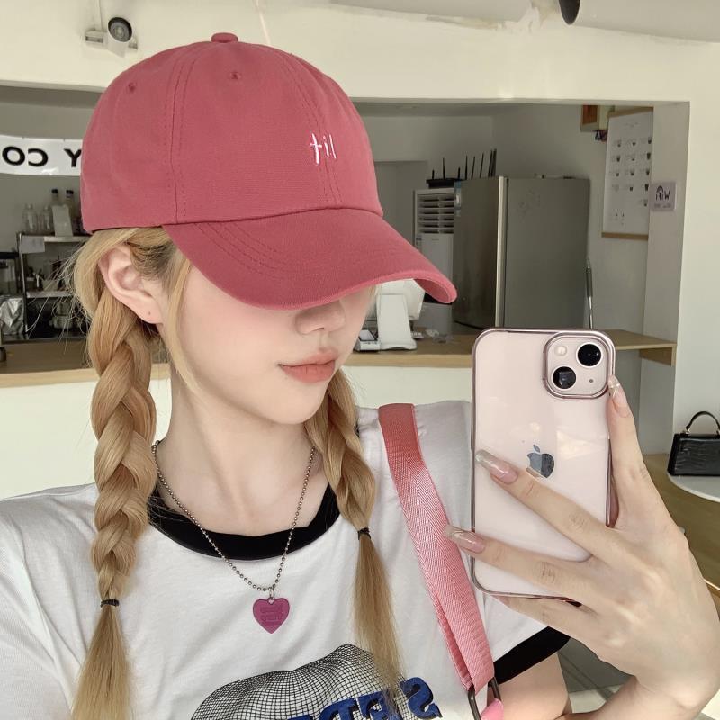 Korean ins plum color baseball cap female Korean version all-match show face small simple embroidery casual student cap