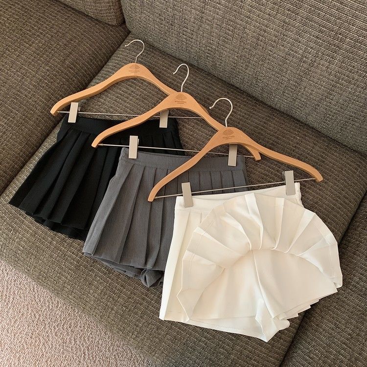 Spicy Girl Grey A-line Half length Skirt High Waist Slim Pleated Skirt  Autumn/Winter New Anti Shining Temperament Short Skirt