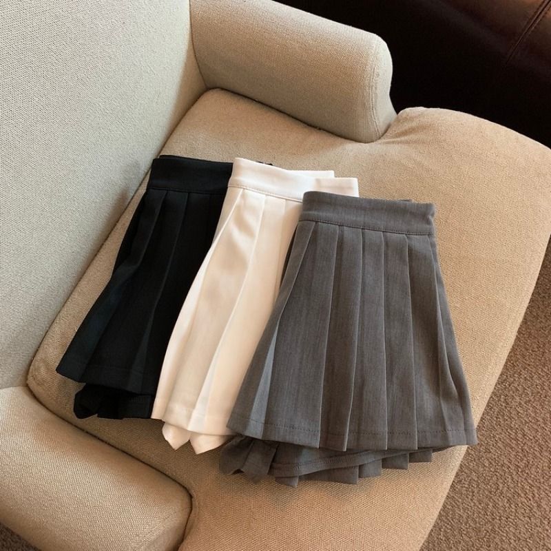 Spicy Girl Grey A-line Half length Skirt High Waist Slim Pleated Skirt  Autumn/Winter New Anti Shining Temperament Short Skirt