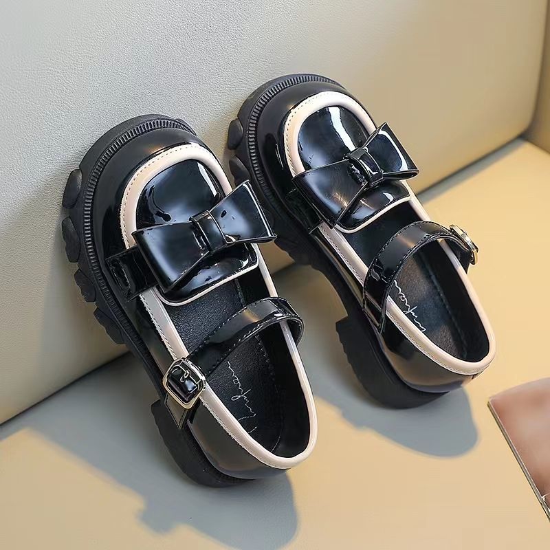Girls' shoes 2022 spring and autumn new black small leather shoes Princess Mary Jane shoes students non-slip soft-soled performance shoes