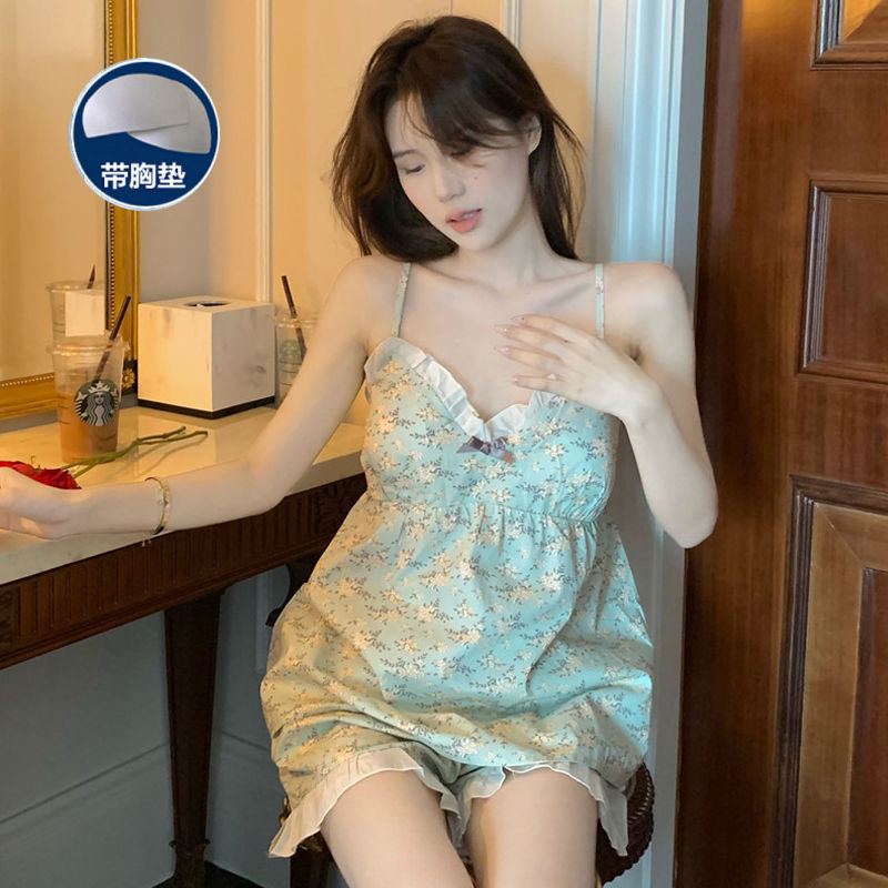 Summer pajamas set female students retro sweet small floral sling pajamas can be worn outside loose girl home clothes