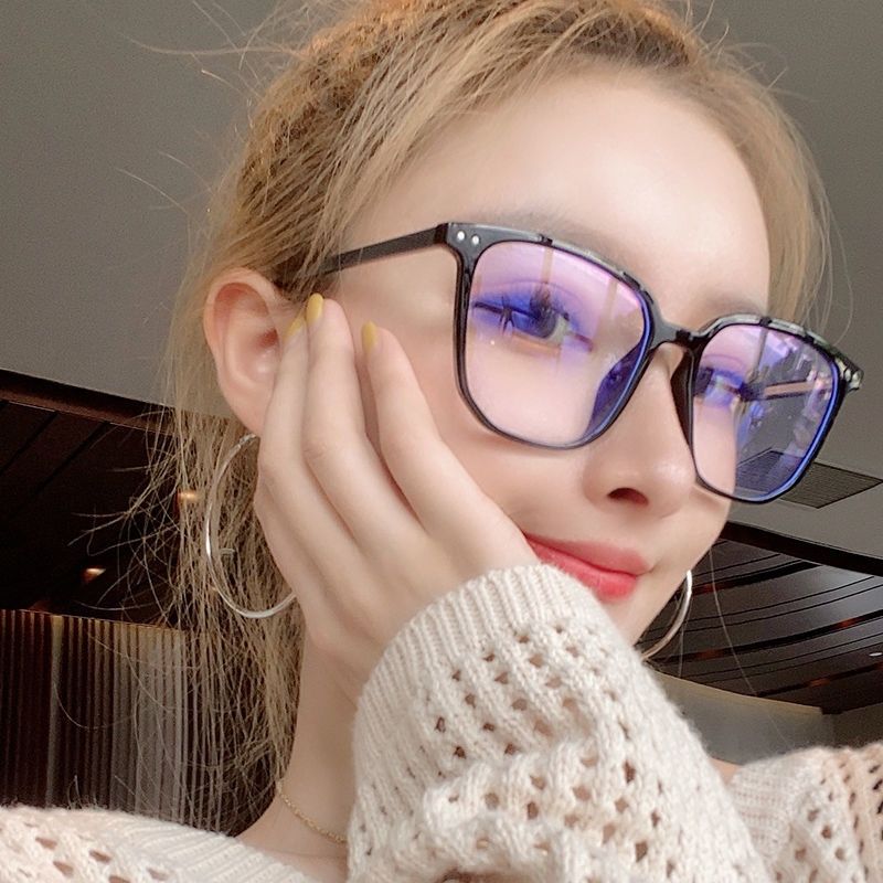 Anti-blue light anti-radiation anti-myopia glasses frame female Korean version of the trendy net red same style eye protection without degree flat light mirror male