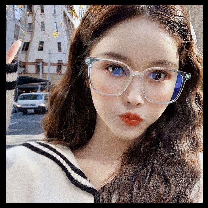 Anti-blue light anti-radiation anti-myopia glasses frame female Korean version of the trendy net red same style eye protection without degree flat light mirror male