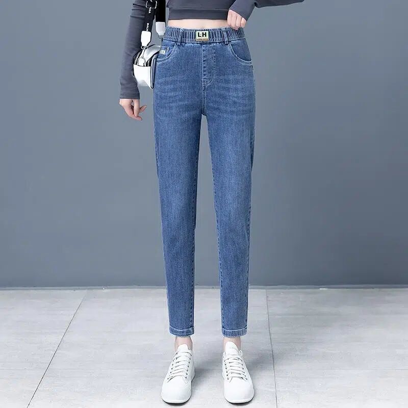 High-waisted elastic jeans women's 2022 spring and autumn new slim fit all-match harem trousers are thin old daddy feet trousers