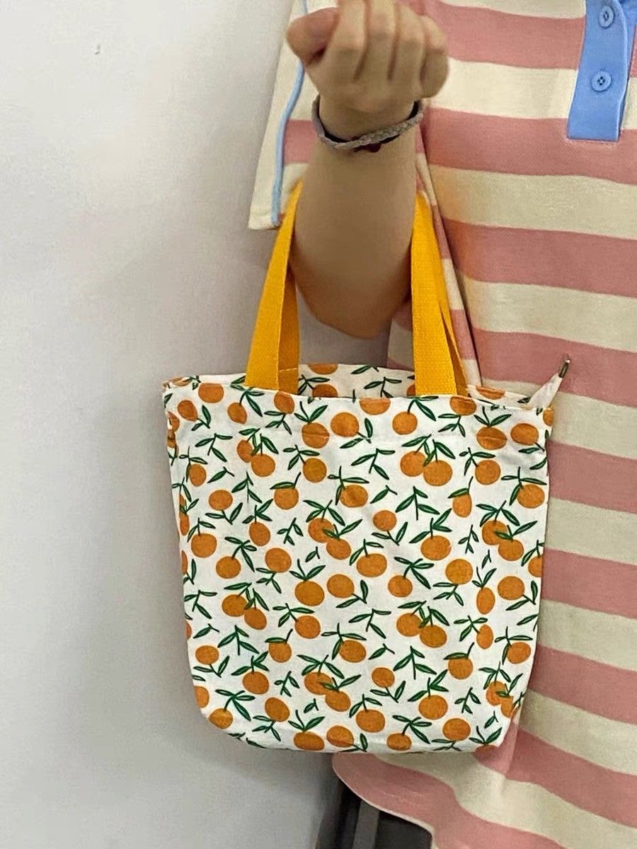 2023 new cute small bag to work small canvas bag ladies handbag lunch box lunch bag all-match lunch