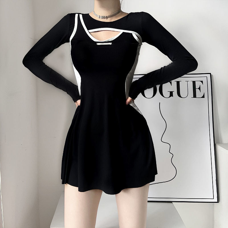 Women's summer high-end swimsuit 2023 new sexy one-piece pure lust style conservative belly-covering slimming hot spring long-sleeved swimsuit