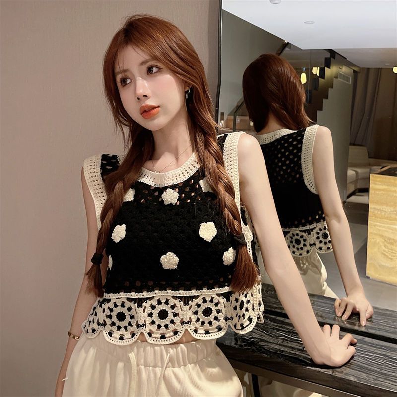 Retro Flowers Hollow Knit Small Vest Women's Thin Section Western Style Summer Sweet and Spicy Age-Reducing Outer Wear Vest Shoulder Sleeveless Top