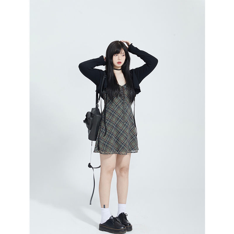 大碼女裝2022秋季收腰顯瘦連衣裙女胖mm長袖上衣抽繩格紋吊帶裙女