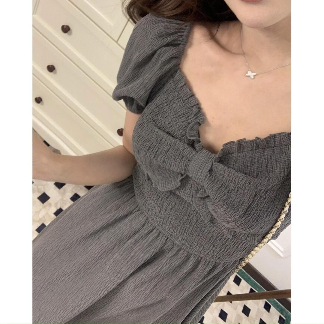 Black Square Neck Dress Summer Women 2023 New French Folds Niche Design Scheming Waist Skirt Women