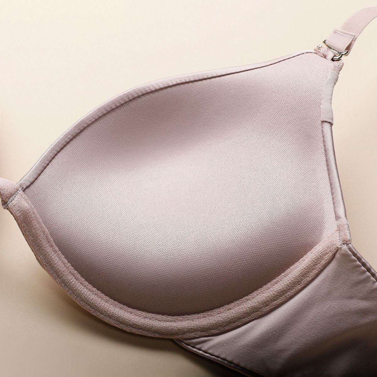 Ai Shuke Japanese bright face underwear feminine sense small chest gather bra anti-sagging close-up breast support bra bra bra