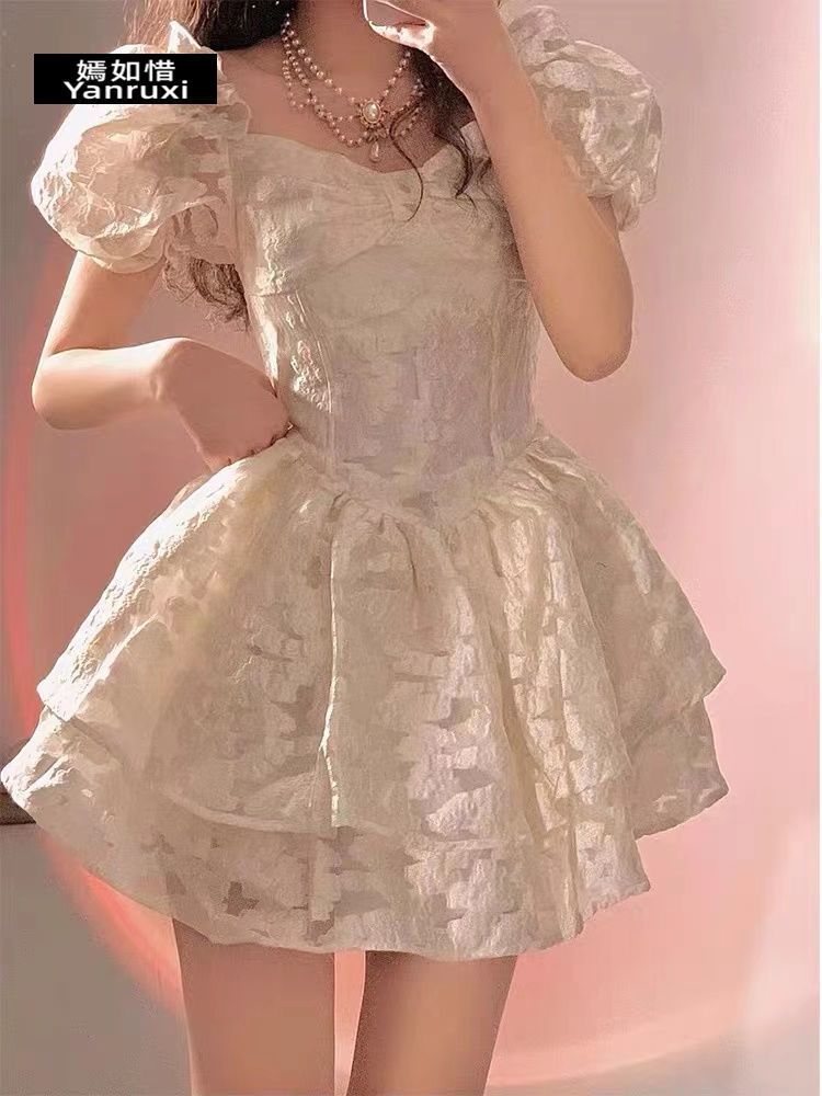 YANRUXI/公主風方領泡泡袖辣妹連衣裙女夏收腰顯瘦藝術感蓬蓬裙子