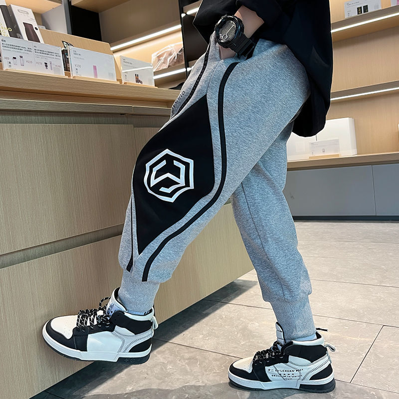 Boys' trousers spring and autumn style  new middle and big children's trousers handsome fried street sports pants thin section children's casual pants