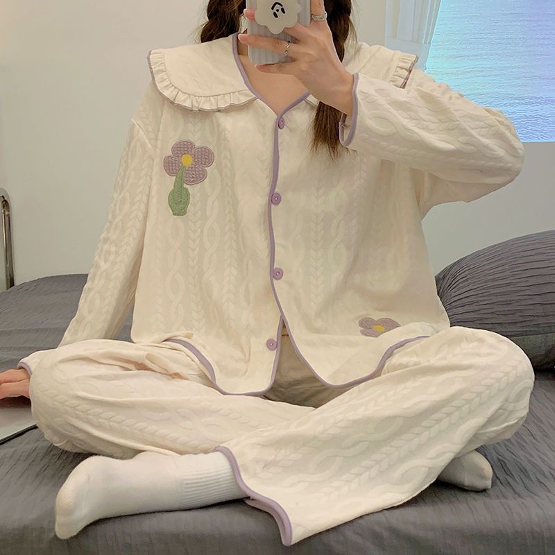 Women's pajamas 2022 new spring and autumn long-sleeved thin section cotton texture sweet pure desire can be worn outside home service suit
