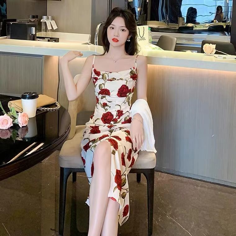 溫柔御姐風碎花吊帶長裙套裝女夏法式防曬薄款開衫外套顯瘦連衣裙