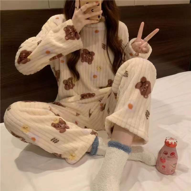 New suit  autumn and winter pajamas round neck loose thin long-sleeved home service flannel ladies two-piece set