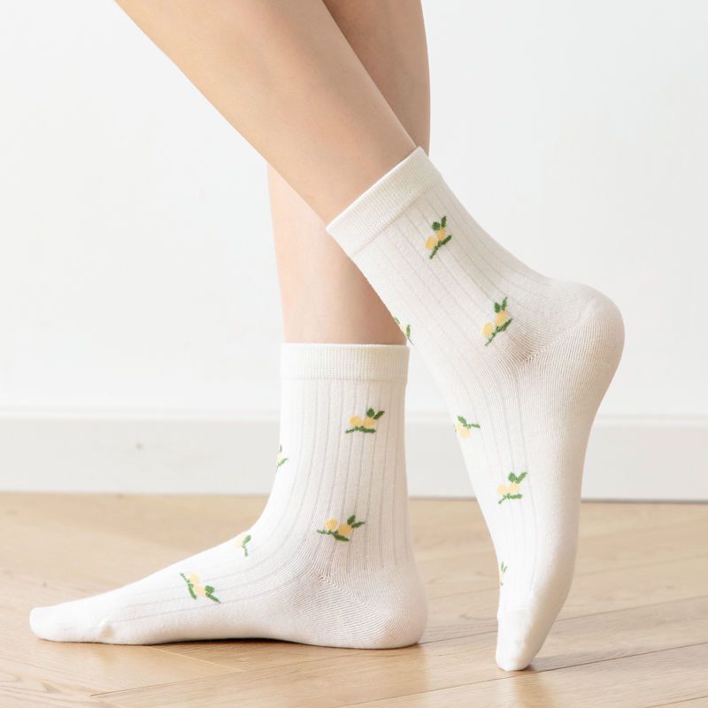 Flower embroidery white socks women's mid-tube socks summer ins tide pure cotton spring and autumn Japanese stockings female bear cute